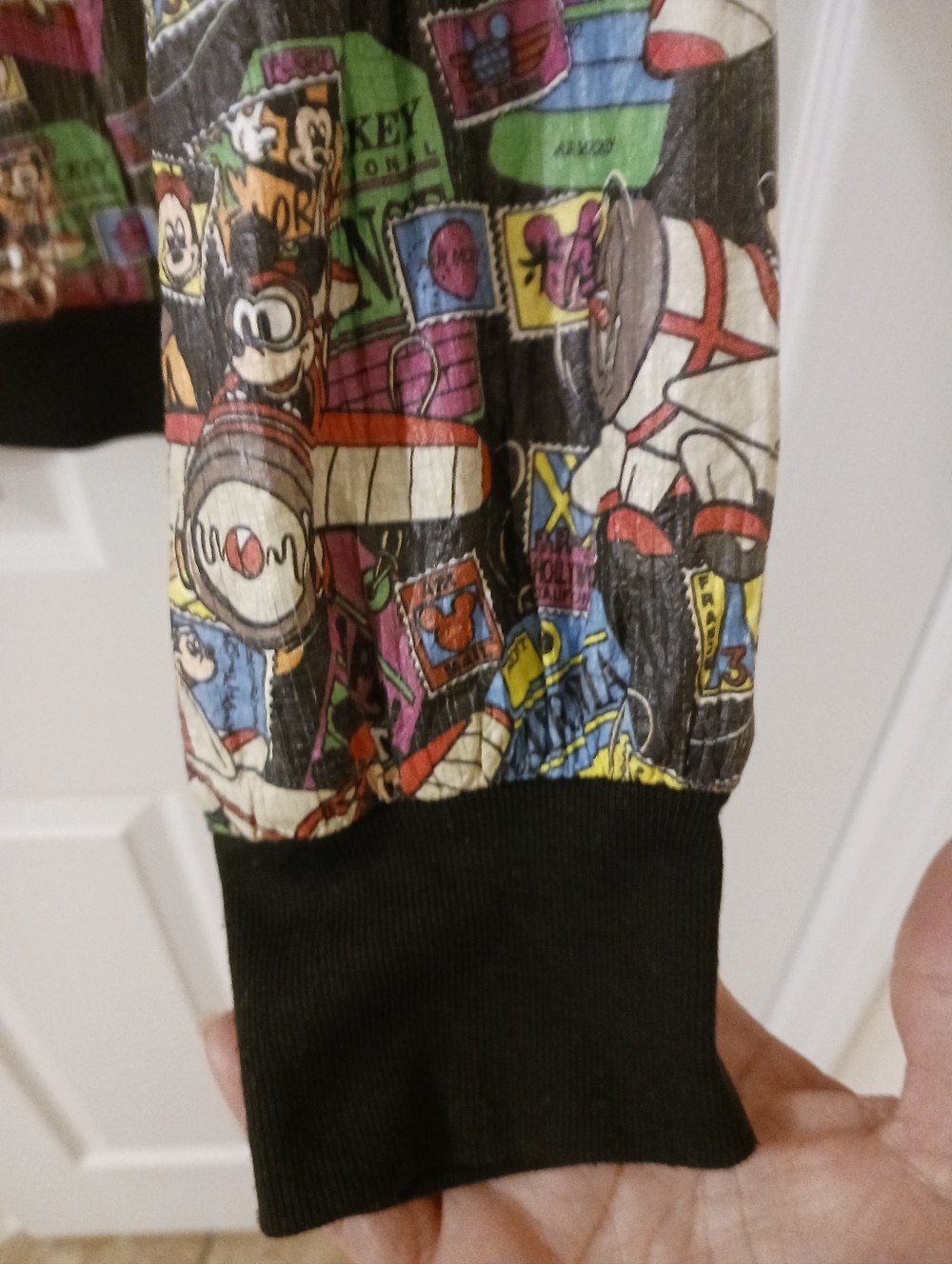 Disney Originals Vtg- Y2k Tyvek World Mickey Jacket USA Size MED - Picture 4 of 10